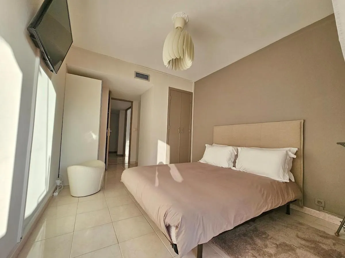 Superbe 2 Pieces 70M Parking Prive Climatisation Apartment Saint-Laurent-du-Var